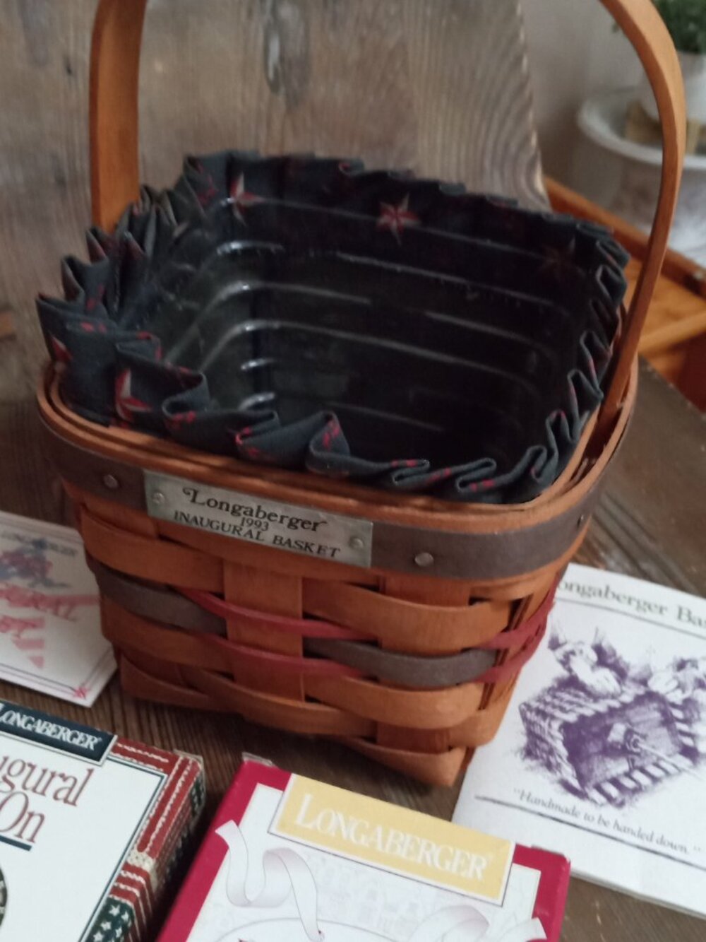 Longaberger 1993 Inaugural Basket Signed w/Patriotic Liner, Protector,2 tie on's